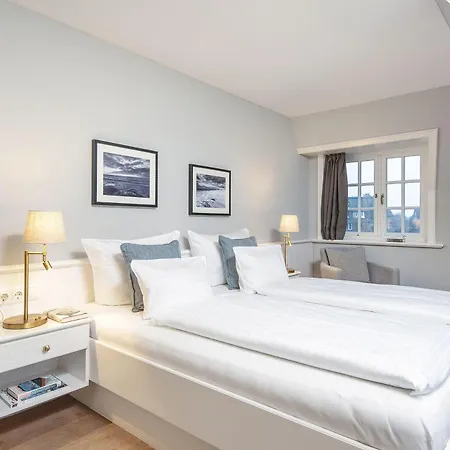 Prahl Hüs 4 Ferienhaus *